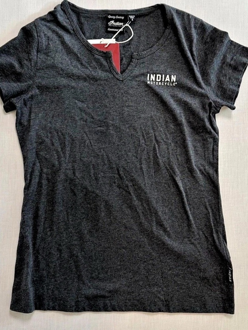 Indian Motorcycle Women'Small Classic Fit V-Neck Tee in Gray Size Small NWT
